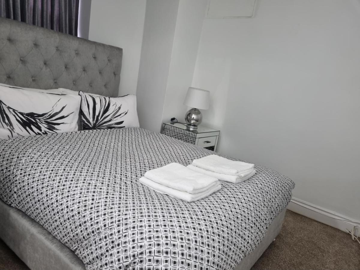 Quantock Lodge Vicarage 1 Rochester  Ngoại thất bức ảnh